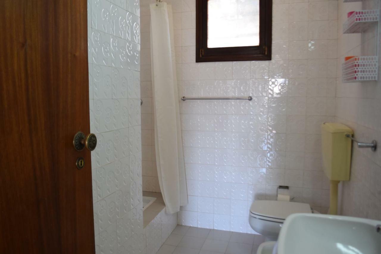 Apartamento T2 Com Piscina E Wifi A 350 Metros Da Praia Olhos de Agua  Luaran gambar